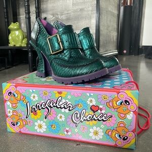 Irregular Choice Loaf it Up Oxfords Size EU 38